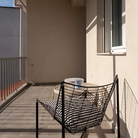 Casa 8 - Two Bedroom House In Patras Buitenkant foto